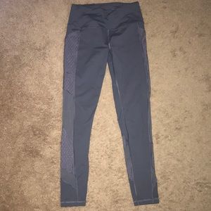 Victoria’s Secret Sport knockout high rise legging